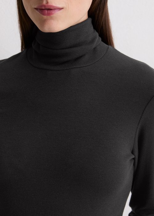 Regular turtleneck longsleeve — Black