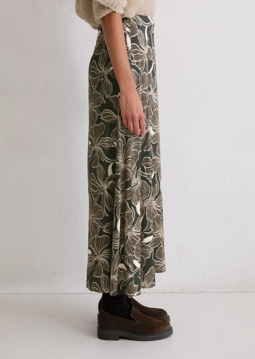 Flared maxi skirt shaped — Dark Brown