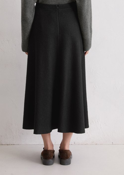 Flared skirt regular — Black