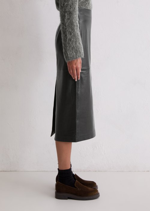 Leather skirt regular — Black