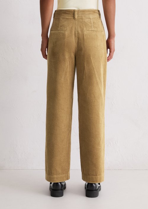 Corduroy pants model Lande loose — Salted Caramel
