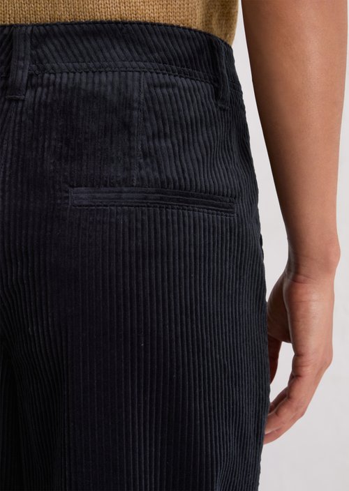 Corduroy pants model Lande loose — Deep Night Blue