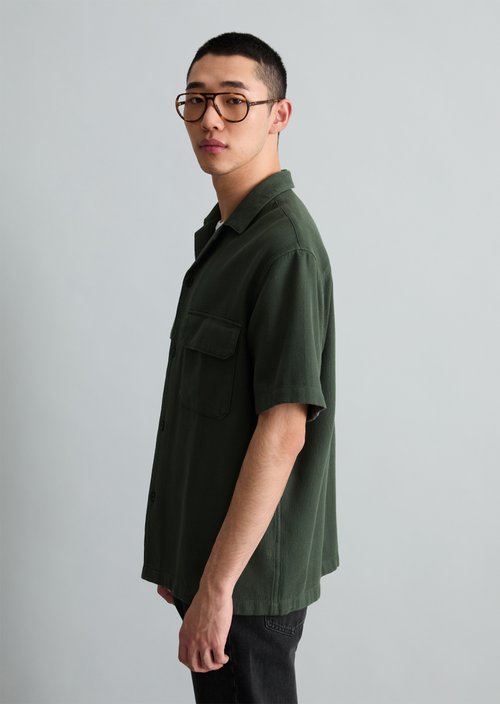 Regular short-sleeved shirt — Moss Green