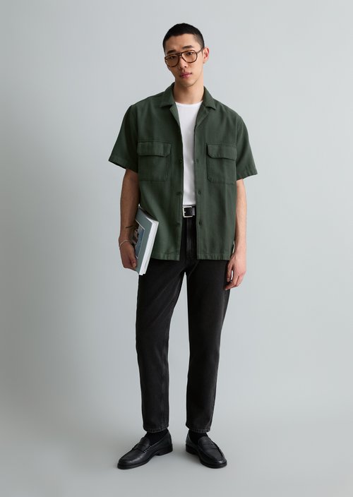 Regular short-sleeved shirt — Moss Green