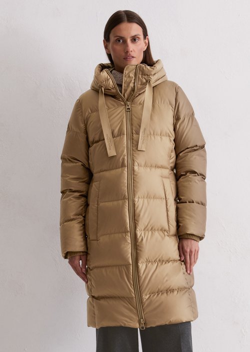 Hooded down coat shaped — Melted Nougat