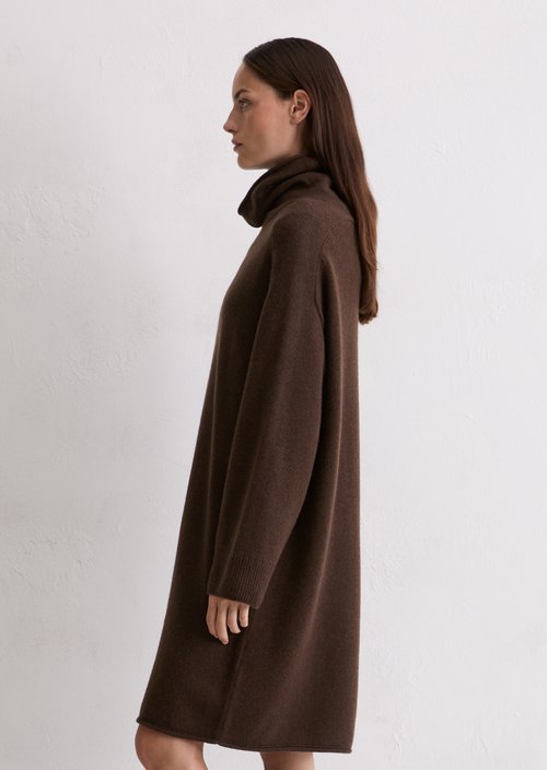 Relaxed knit dress — Shaded Brown