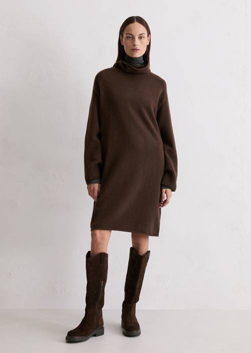 Relaxte gebreide jurk Shaded Brown in vooraanzicht