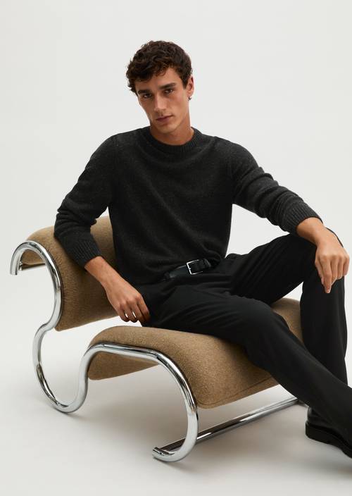 Pullover regular Black in Frontalansicht