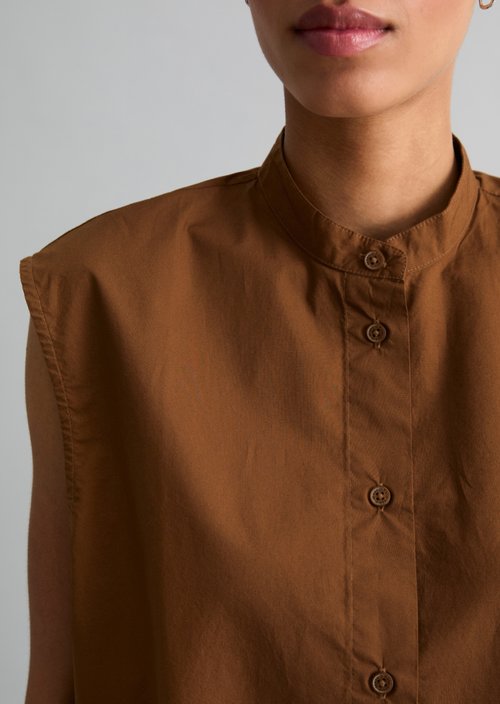 Relaxed sleeveless blouse — Umbra Brown