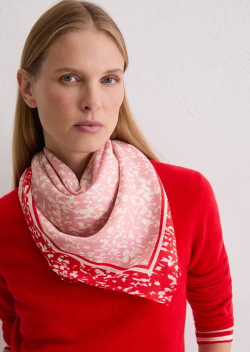 Scarf Bright Pink worn on model