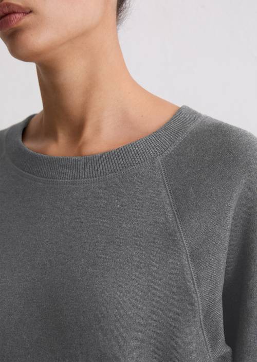 Sweat-shirt relaxed Warm Granite Melange en vue détaillée