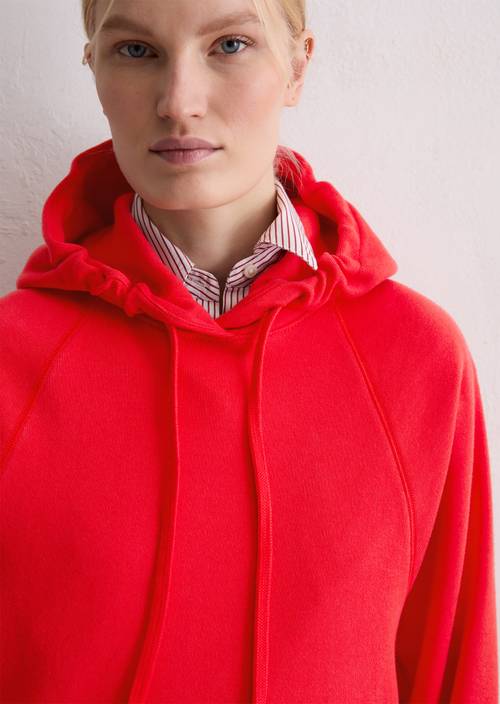 Hoodie regular Bright Red en vue détaillée