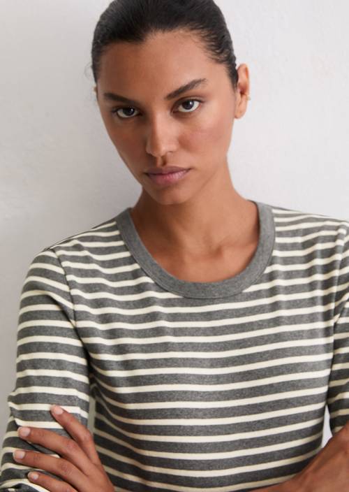 Regular striped longsleeve Dark Grey in front view