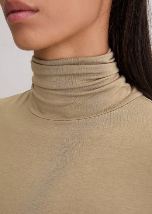 Dolcevita manica lunga regular Soft Mocca in vista dettagliata