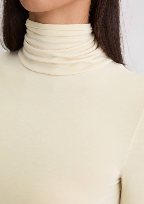 Dolcevita manica lunga regular Raw Cream in vista dettagliata