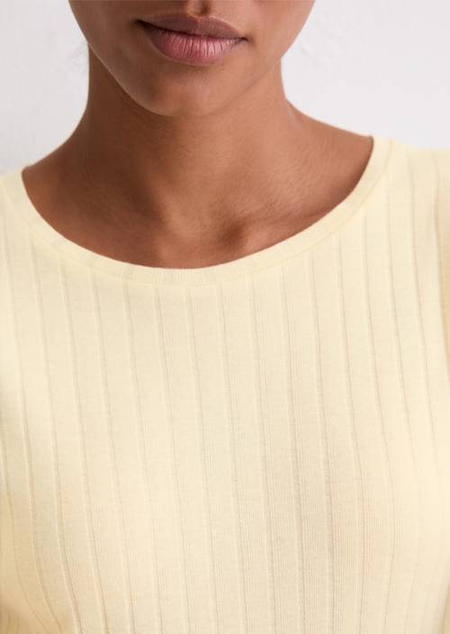 Longsleeve slim Raw Cream in detail view