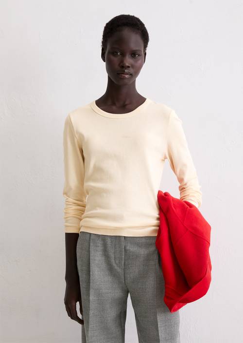 Longsleeve regular Raw Cream in front view