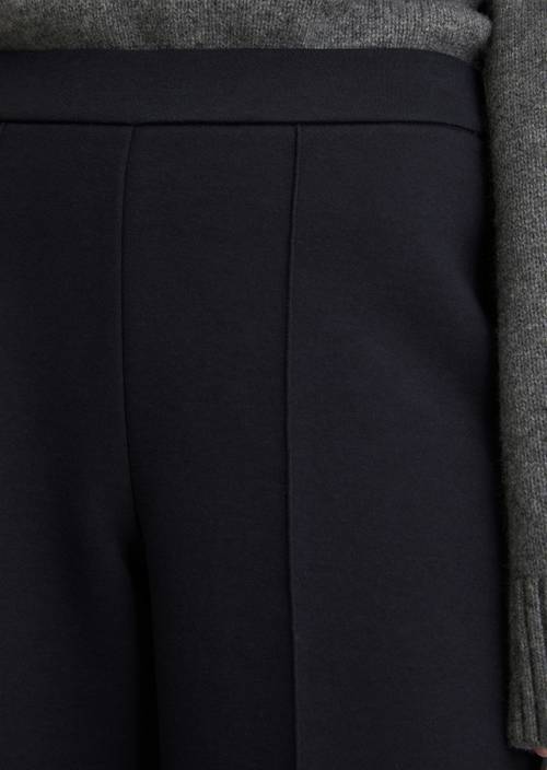 Relaxte jersey broek Deep Night Blue in detailaanzicht