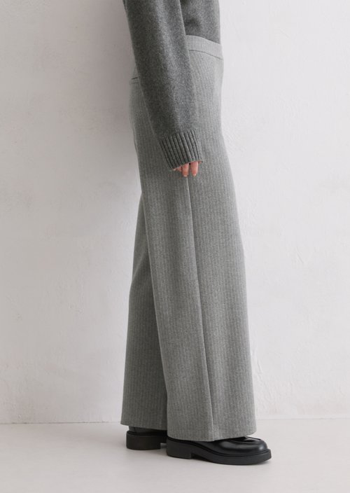 Relaxed pinstripe jersey pants — Light Grey