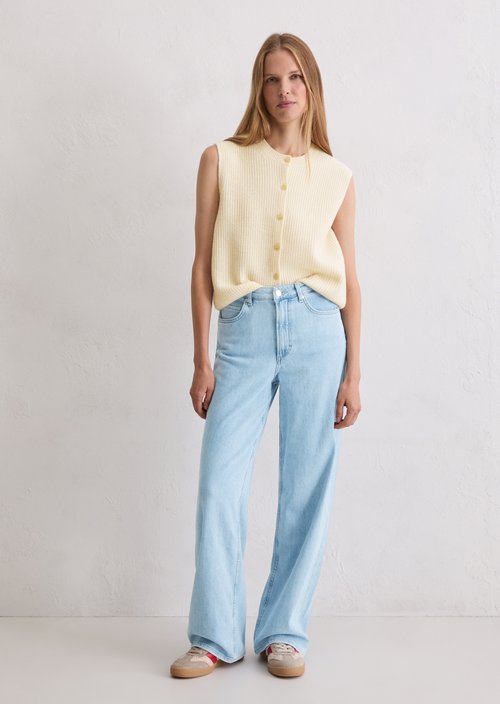 Sleeveless knitted vest slim — Raw Cream