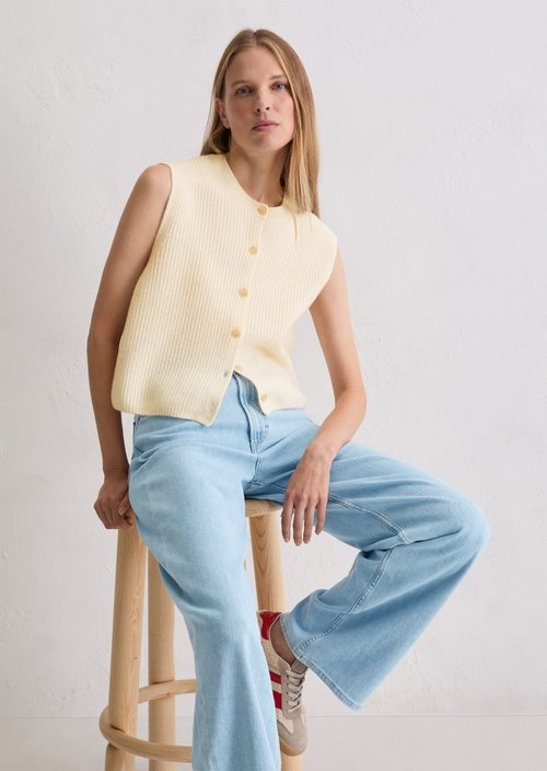 Sleeveless knitted vest slim — Raw Cream