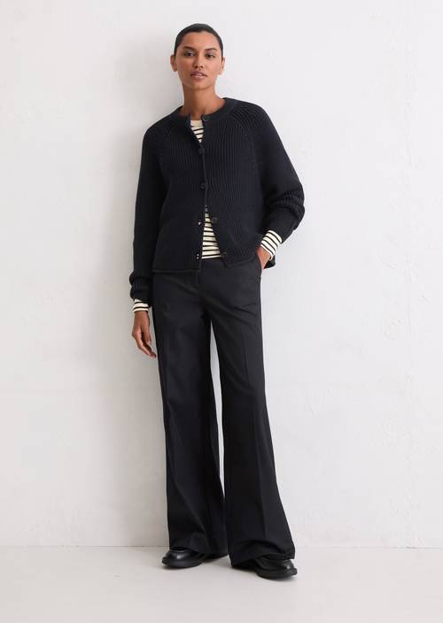 Cardigan regular Deep Night Blue in Frontalansicht