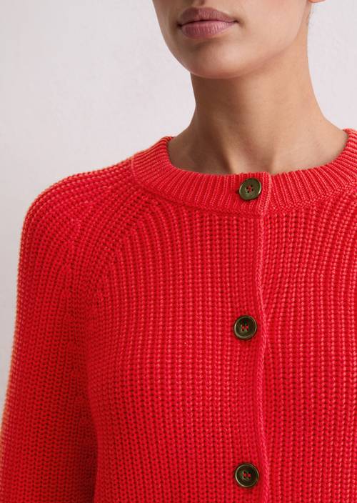 Cardigan regular Bright Red in Detailansicht