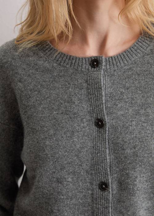 Regular kasjmier vest Warm Granite Melange in detailaanzicht