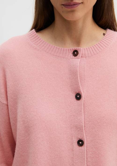 Regular kasjmier vest Natural Rose in detailaanzicht