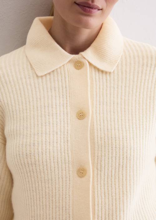 Relaxed cardigan Raw Cream in detail view