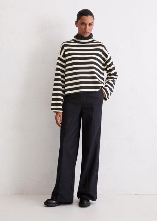 Regular turtleneck sweater — Dark Blue