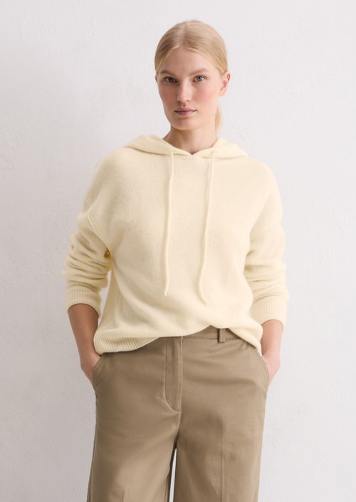 Regular knit hoodie — Raw Cream