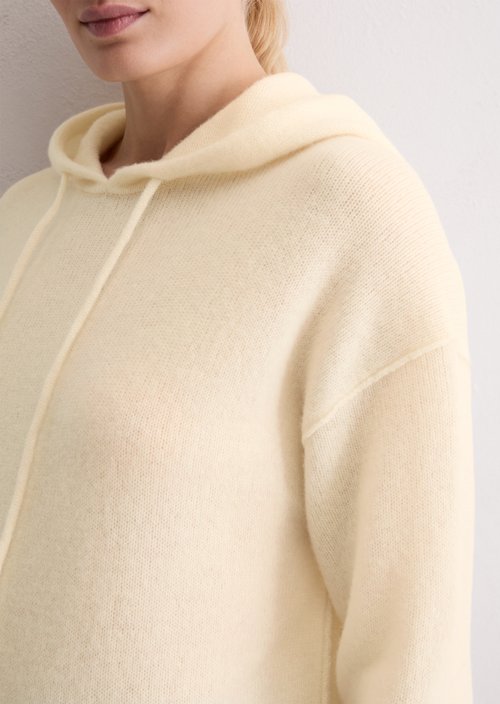 Regular knit hoodie — Raw Cream