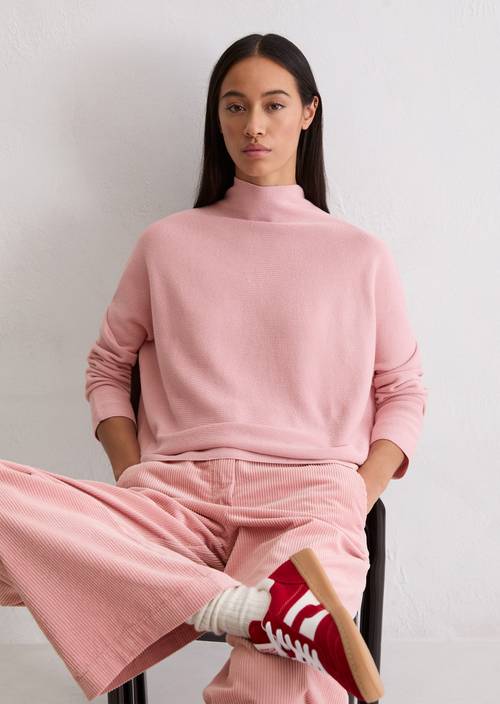 Naadloze trui los Natural Rose in vooraanzicht