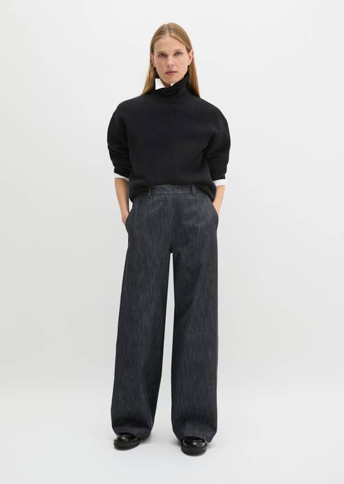 Broek met wijde pijpen Dark Blue in vooraanzicht