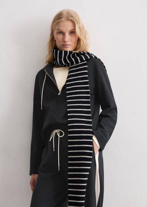 Binnenjas met capuchon regular Deep Night Blue in vooraanzicht