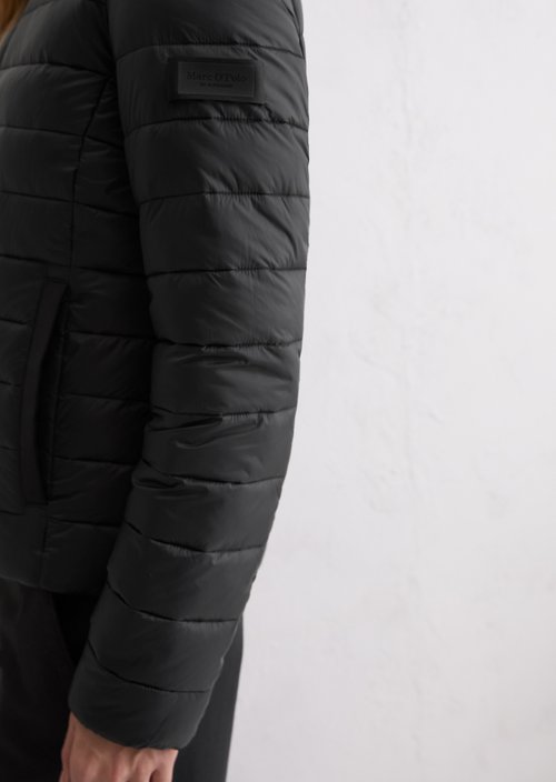 Lightweight quilted jacket fitted — Black