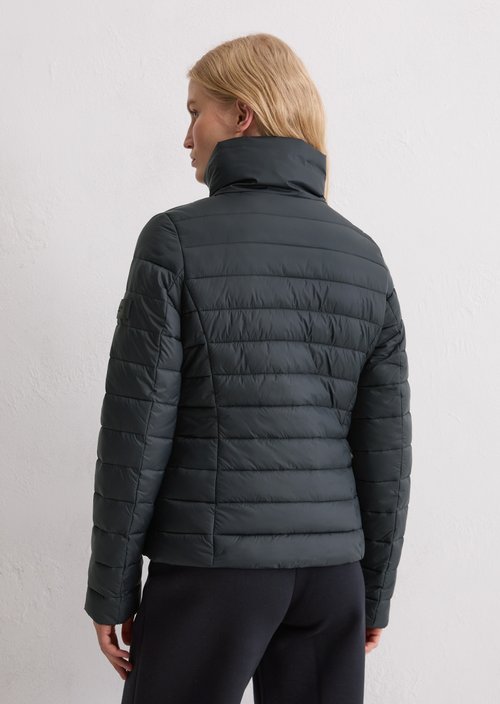 Lightweight quilted jacket fitted — Deep Night Blue