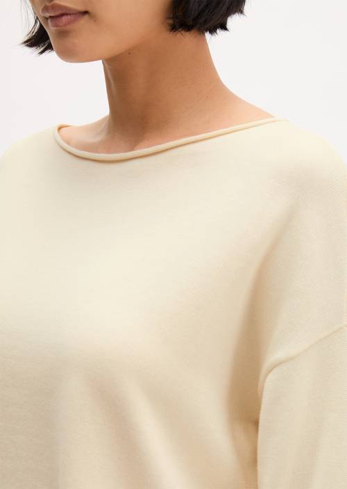 Pull en maille fine loose Chalky Sand en vue détaillée
