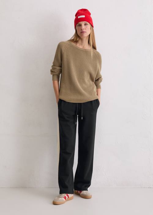 DfC Pullover loose Soft Mocca in Frontalansicht