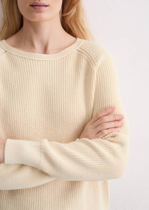 DfC Pullover loose Raw Cream in Detailansicht