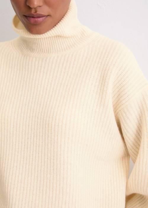 Strickpullover relaxed Raw Cream in Detailansicht