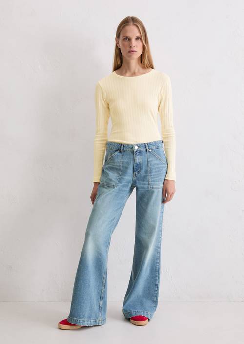 Džíny model Caya Medium Blue v předním pohledu