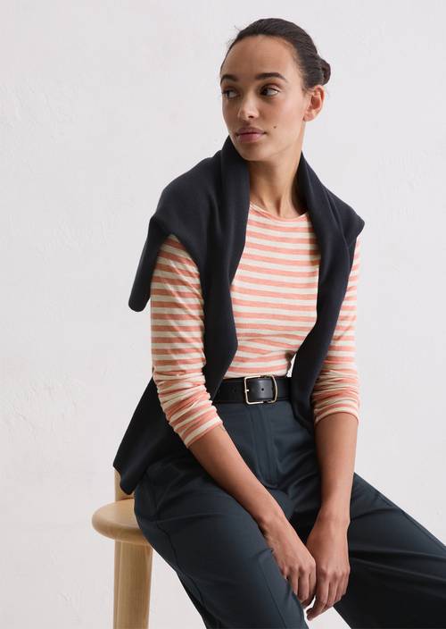 Regular striped longsleeve Light Pink in front view