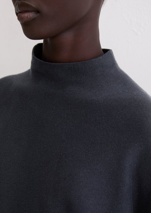 Seamless sweater loose — Deep Night Blue