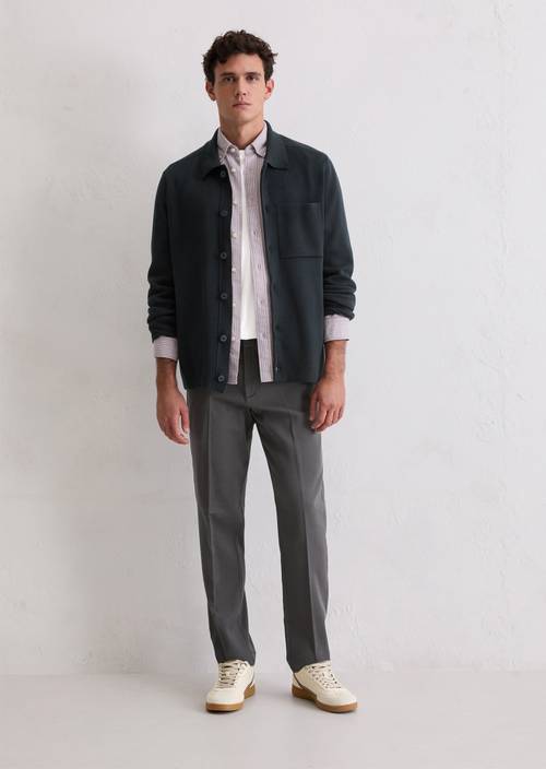 Chino model Osby tapered Light Graphite in front view