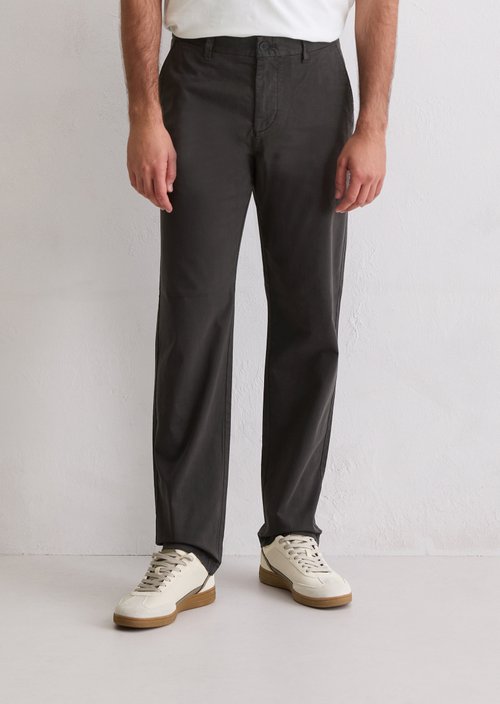 Chino model Osby tapered — Broken Graphite