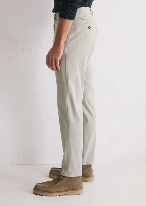 Chino model Osby tapered — Concrete Clay