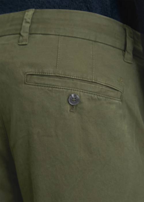 Chino modelo Osby cónico Dried Herb en vista detallada