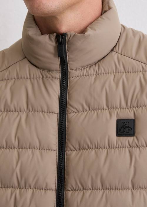 Regular quilted vest Pavestone in detail view